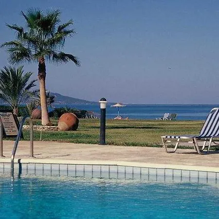 Hotel Natura And