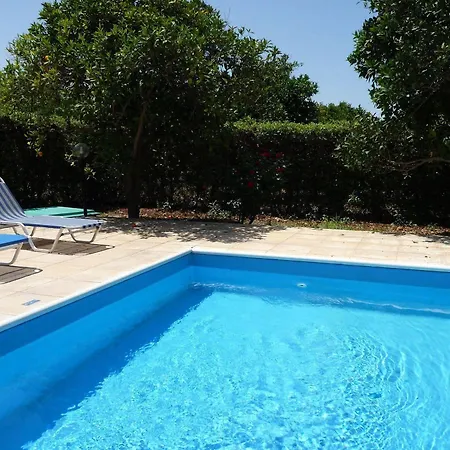 Natura And Hotel Polis