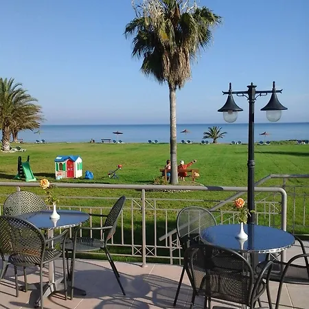 Hotel Natura And