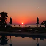 Hotel Natura And Polis