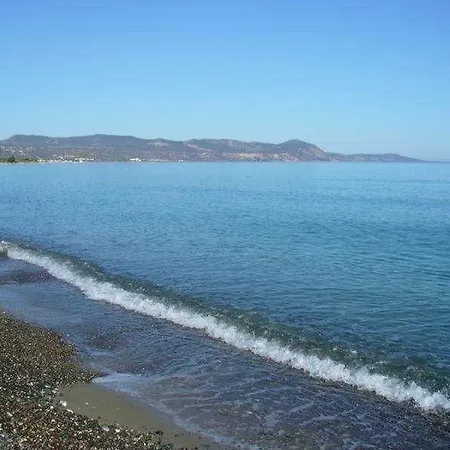 Natura And Отель