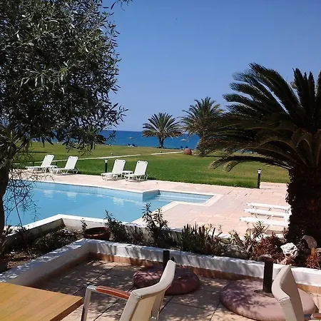 Natura And 3* Полис