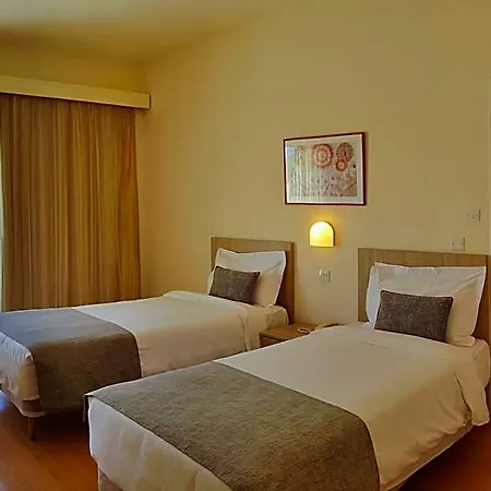 Natura And Hotel Polis