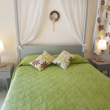 Natura And 3* Полис