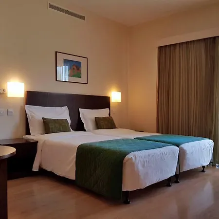 Отель Natura And 3*