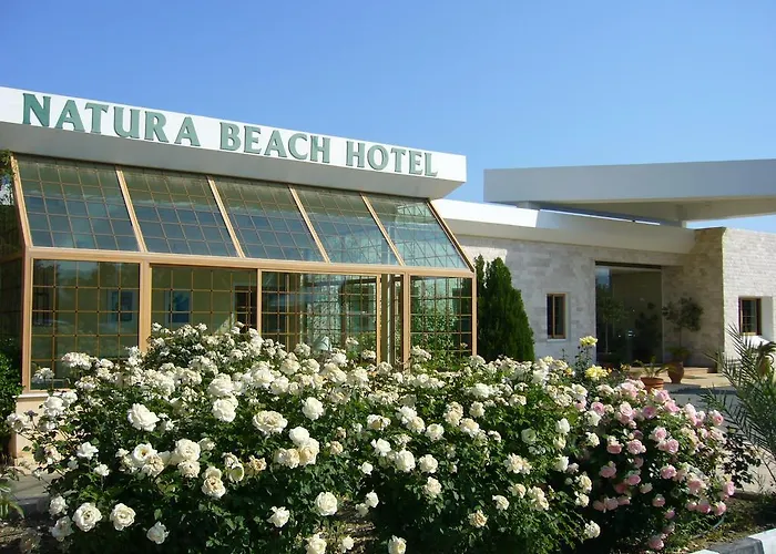 Natura And Hotel Polis